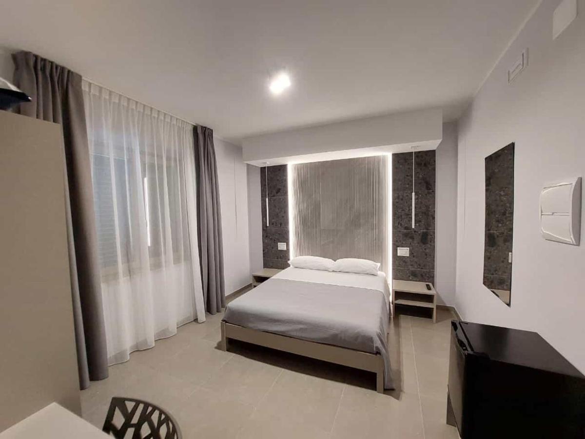 Отель Residenza Elba - Charme House Термоли Экстерьер фото