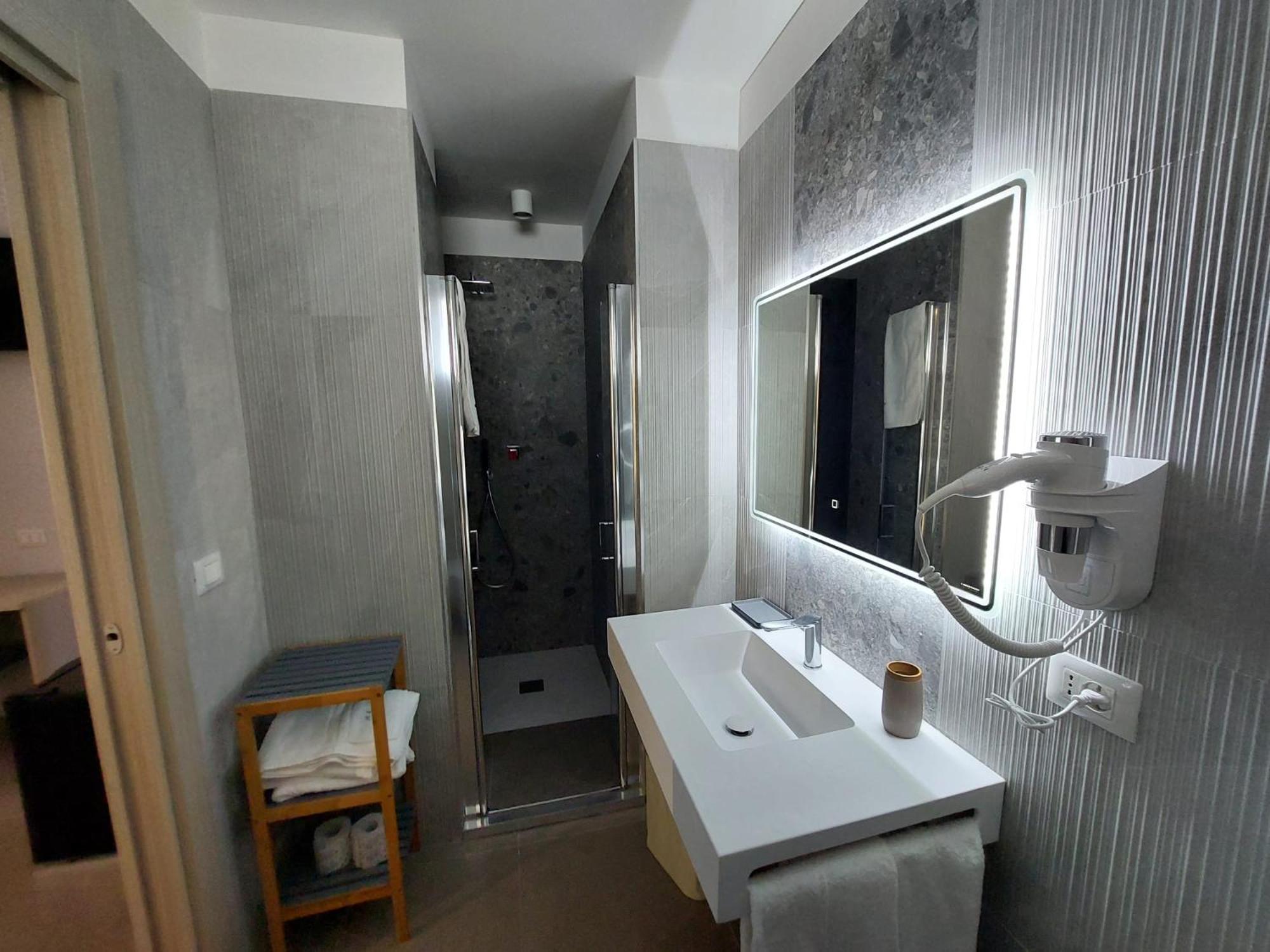 Отель Residenza Elba - Charme House Термоли Экстерьер фото